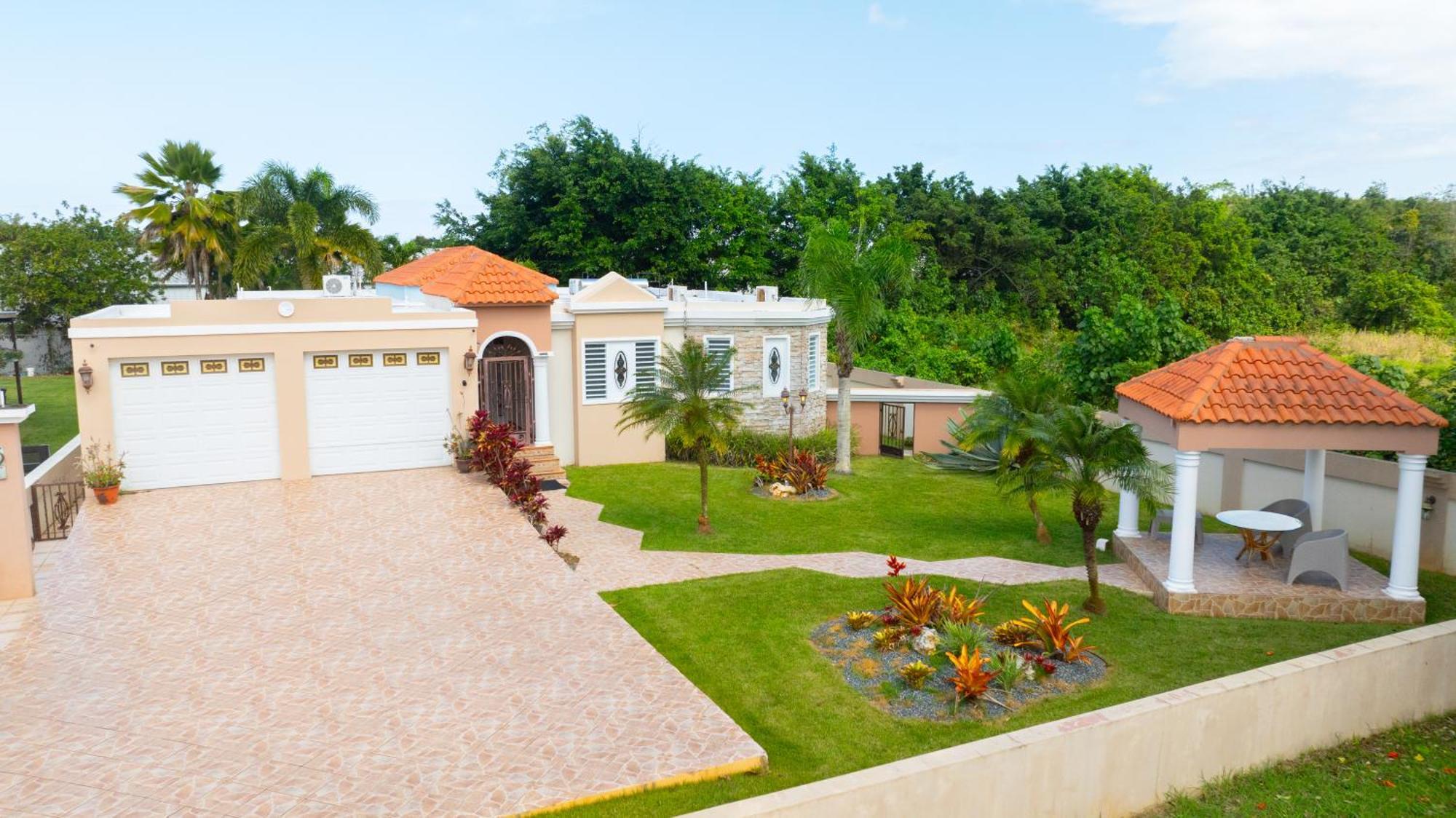 Villa Big vacational house in Isabela / Aguadilla Moca Esterno foto
